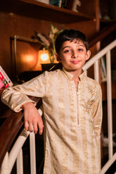 Patakha boy kurta